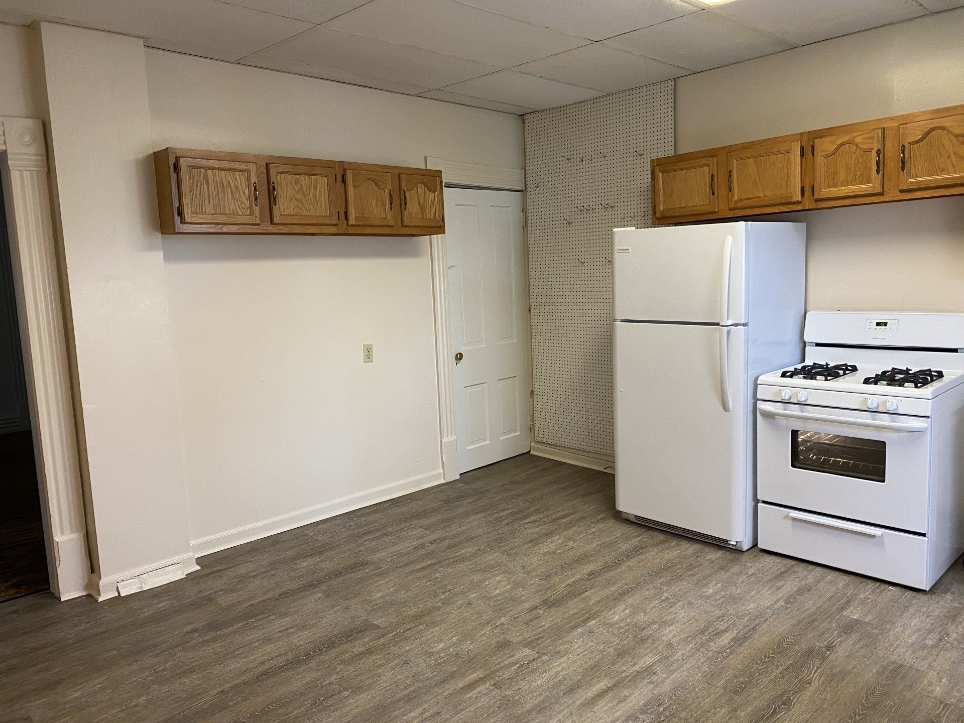 38 W. Northwood Ave. kitchen 1