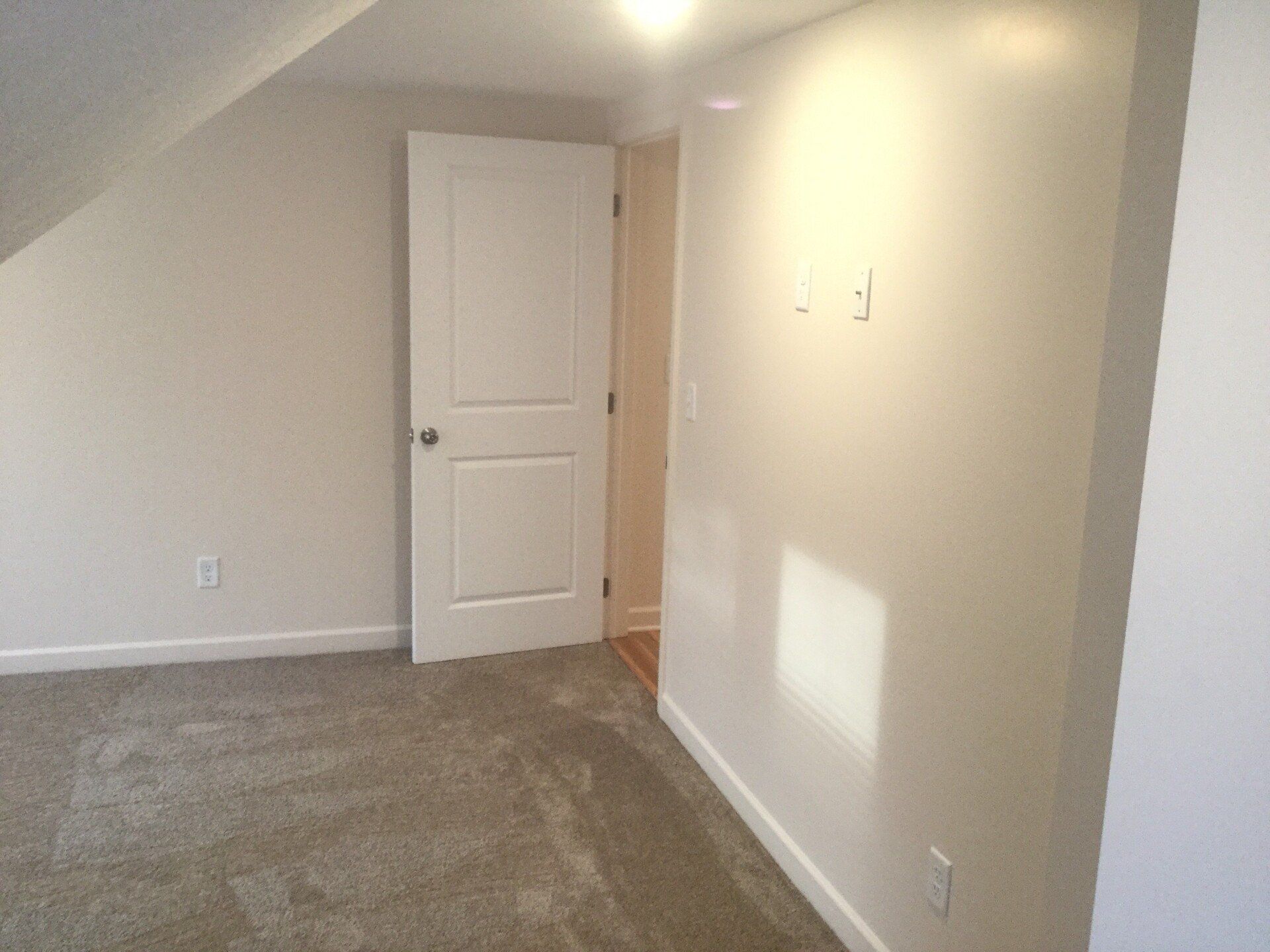 113 E. 11th Ave Apt. C bedroom