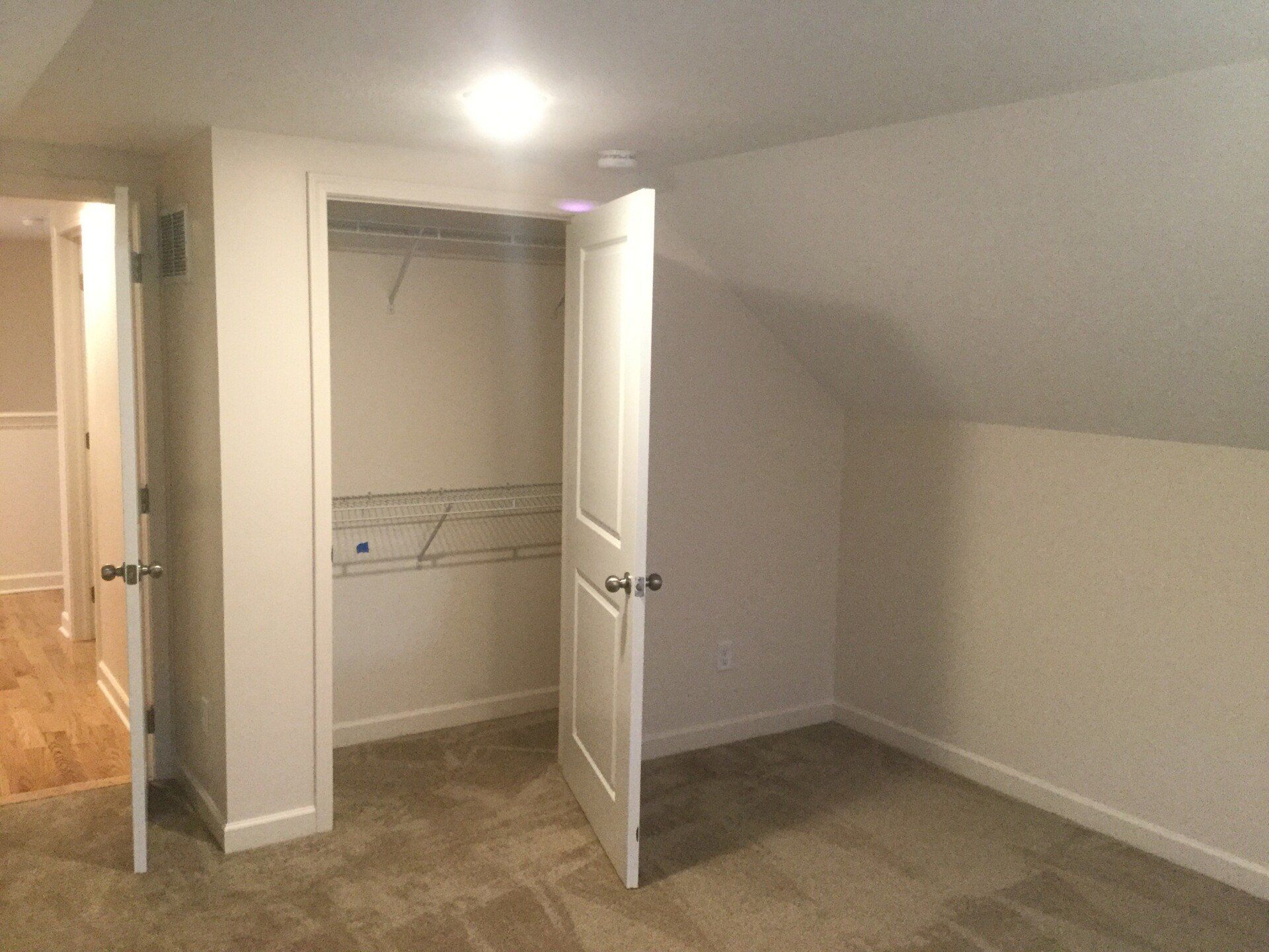 113 E. 11th Ave Apt. C interior