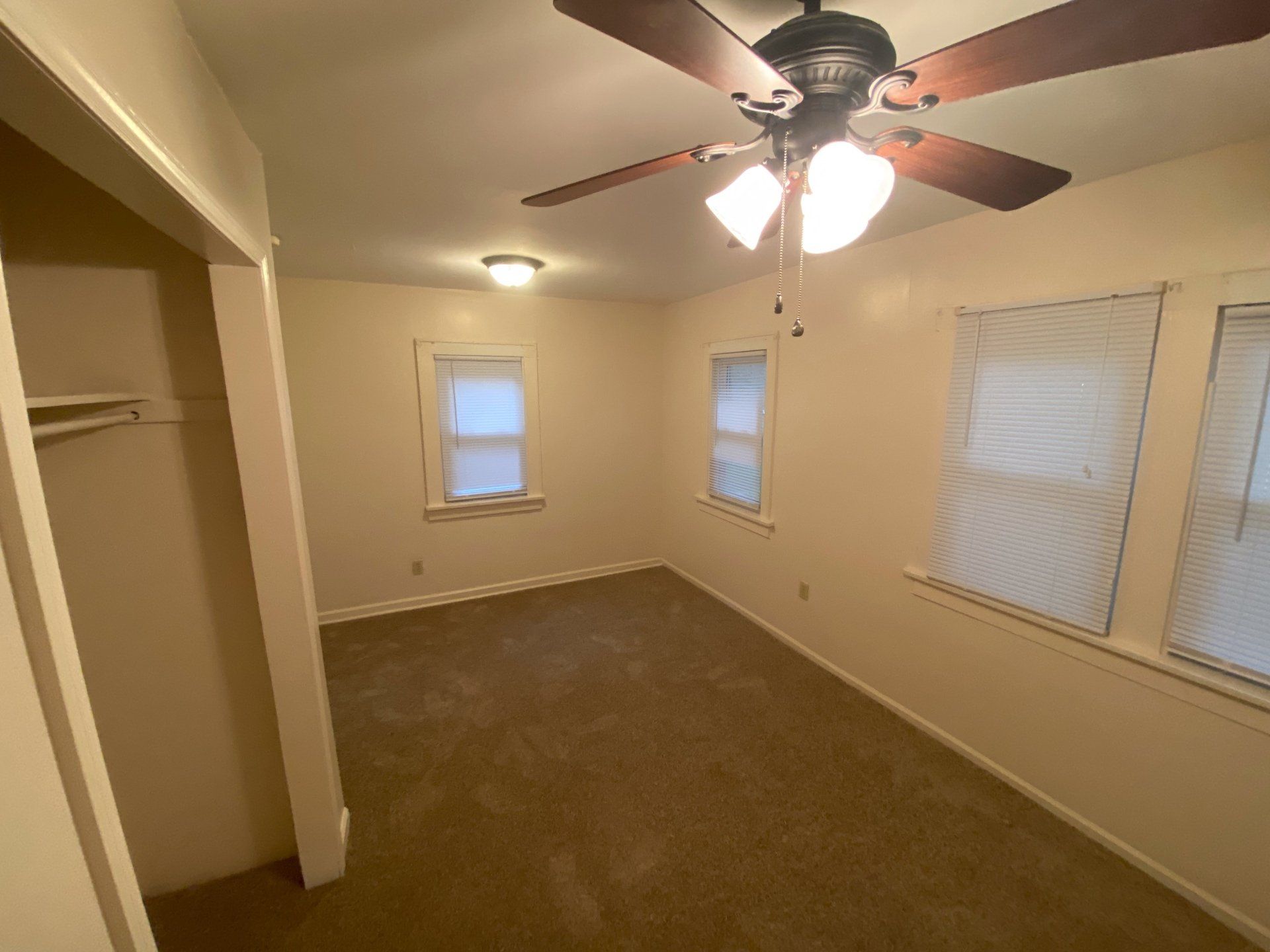 44 W. Northwood Ave - Bedroom with closet