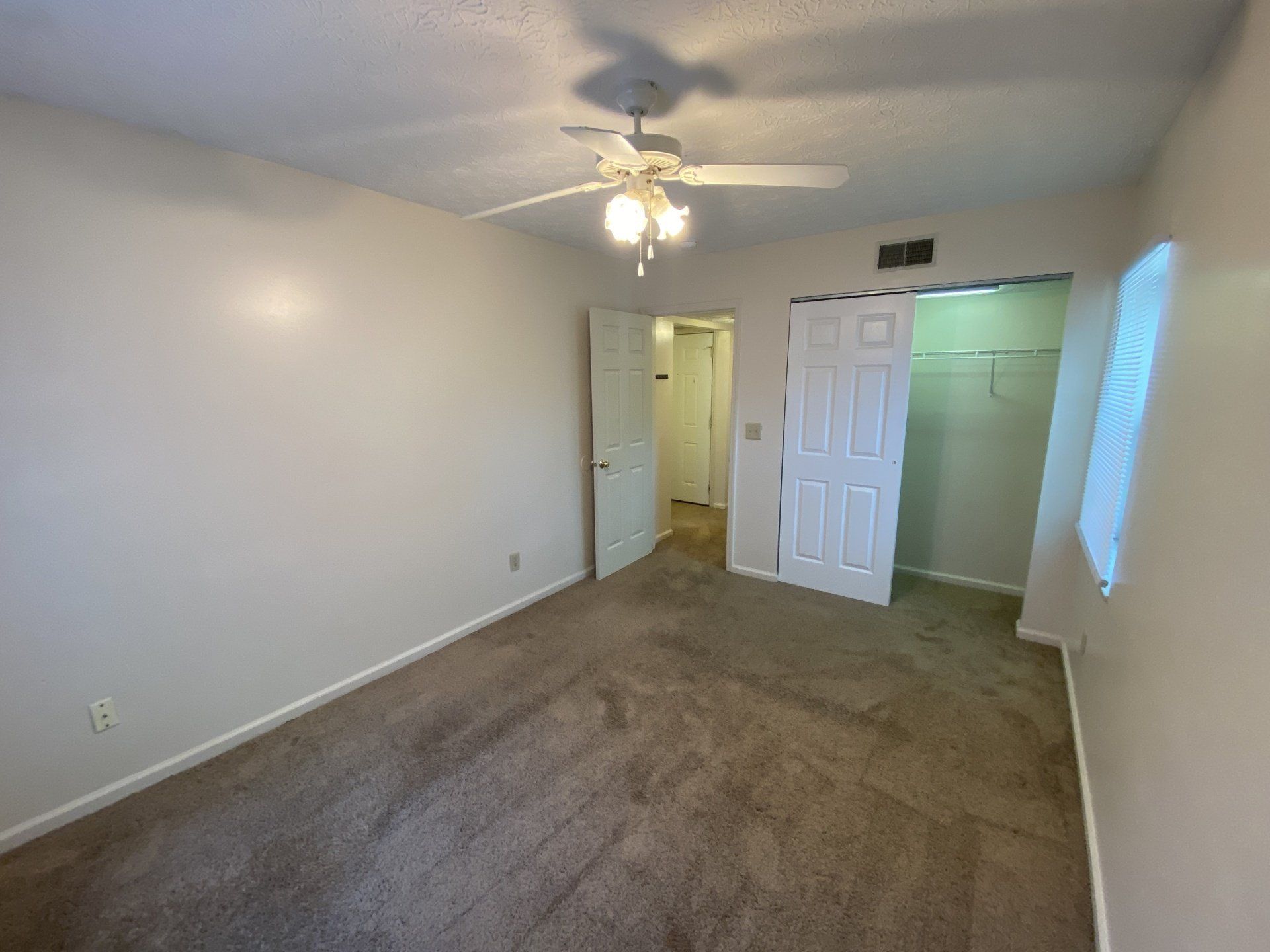 121 E. 15th Ave Apt. C interior 5