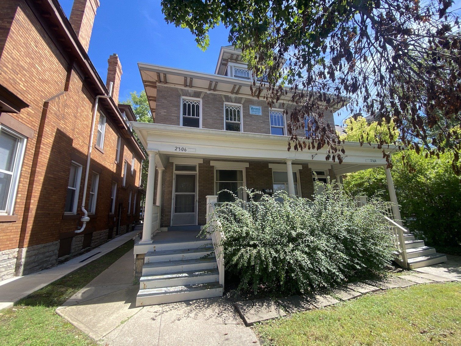 2304 1/2 -2306 1/2 N. High St.- Exterior 022