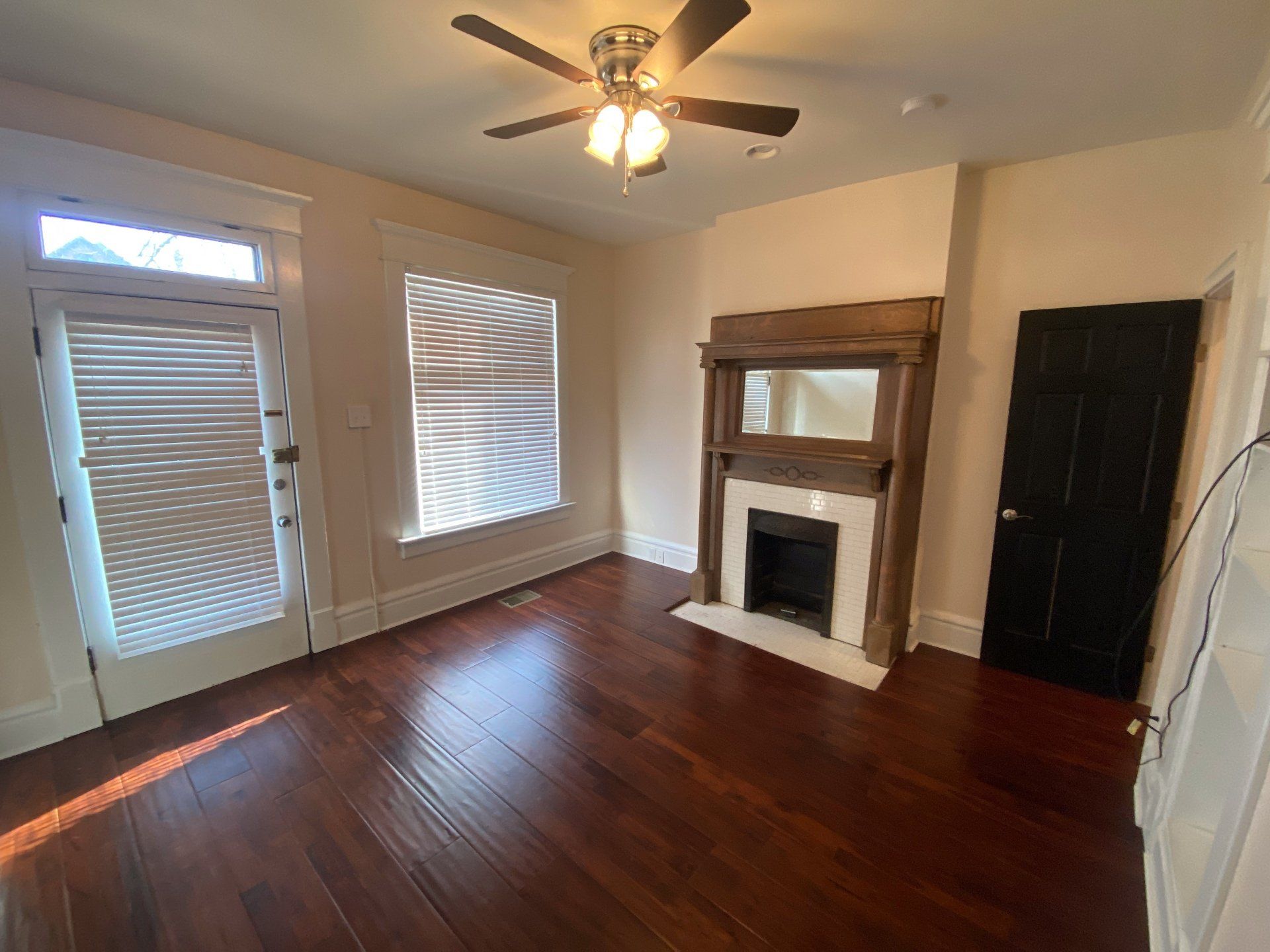 2309 N. High St interior 17