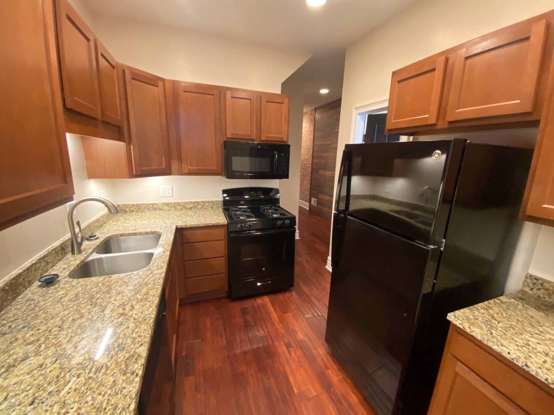 2309 N. High St interior 7