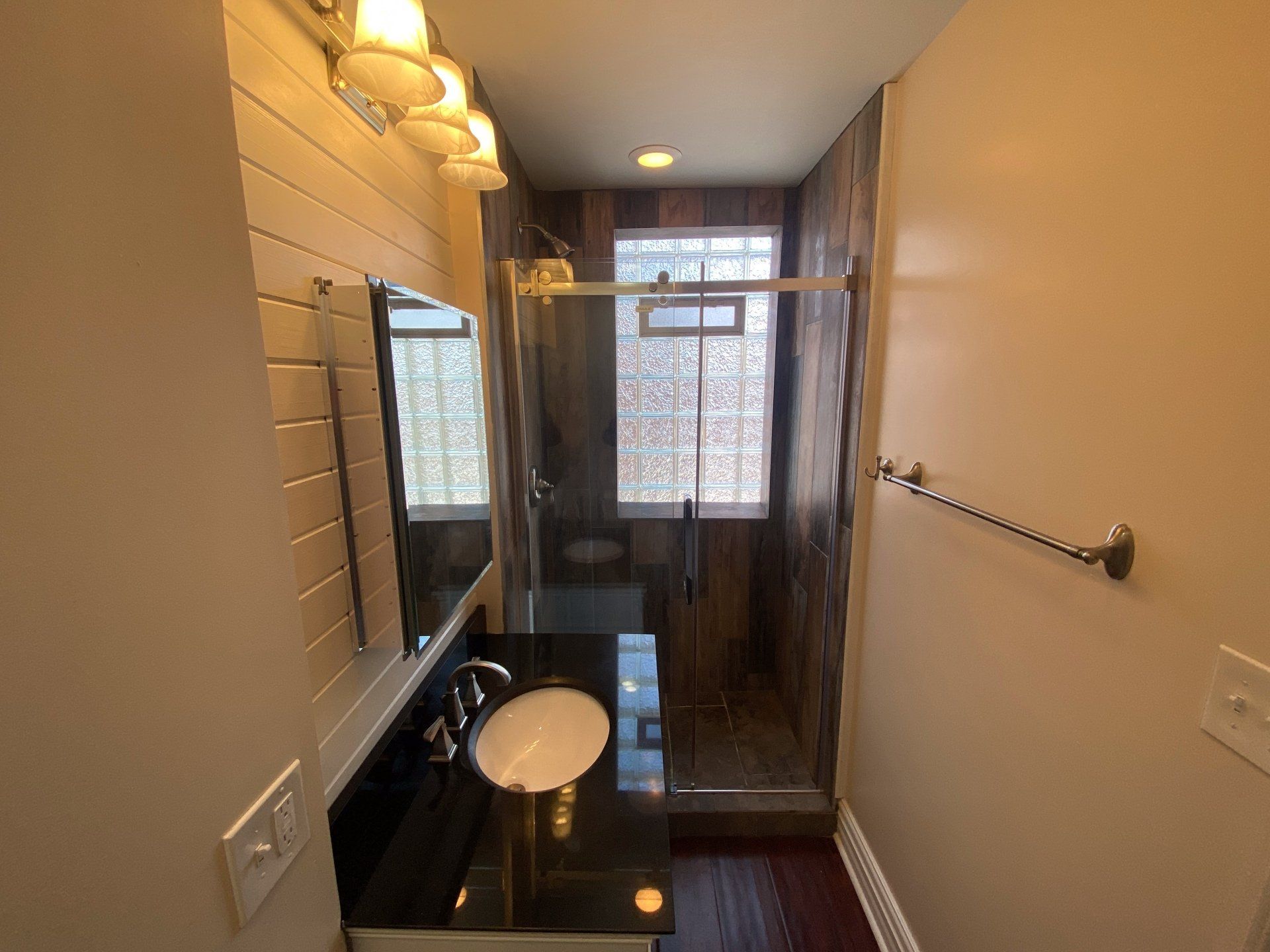 2309 N. High St interior