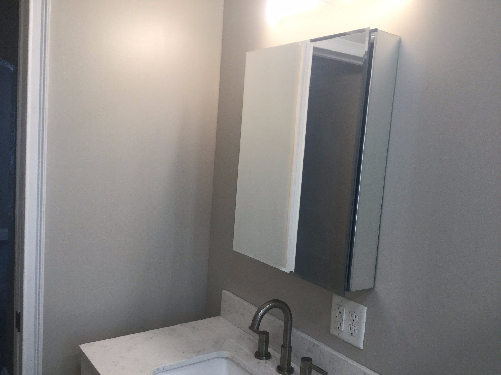 41-43 W. Tompkins bathroom 2