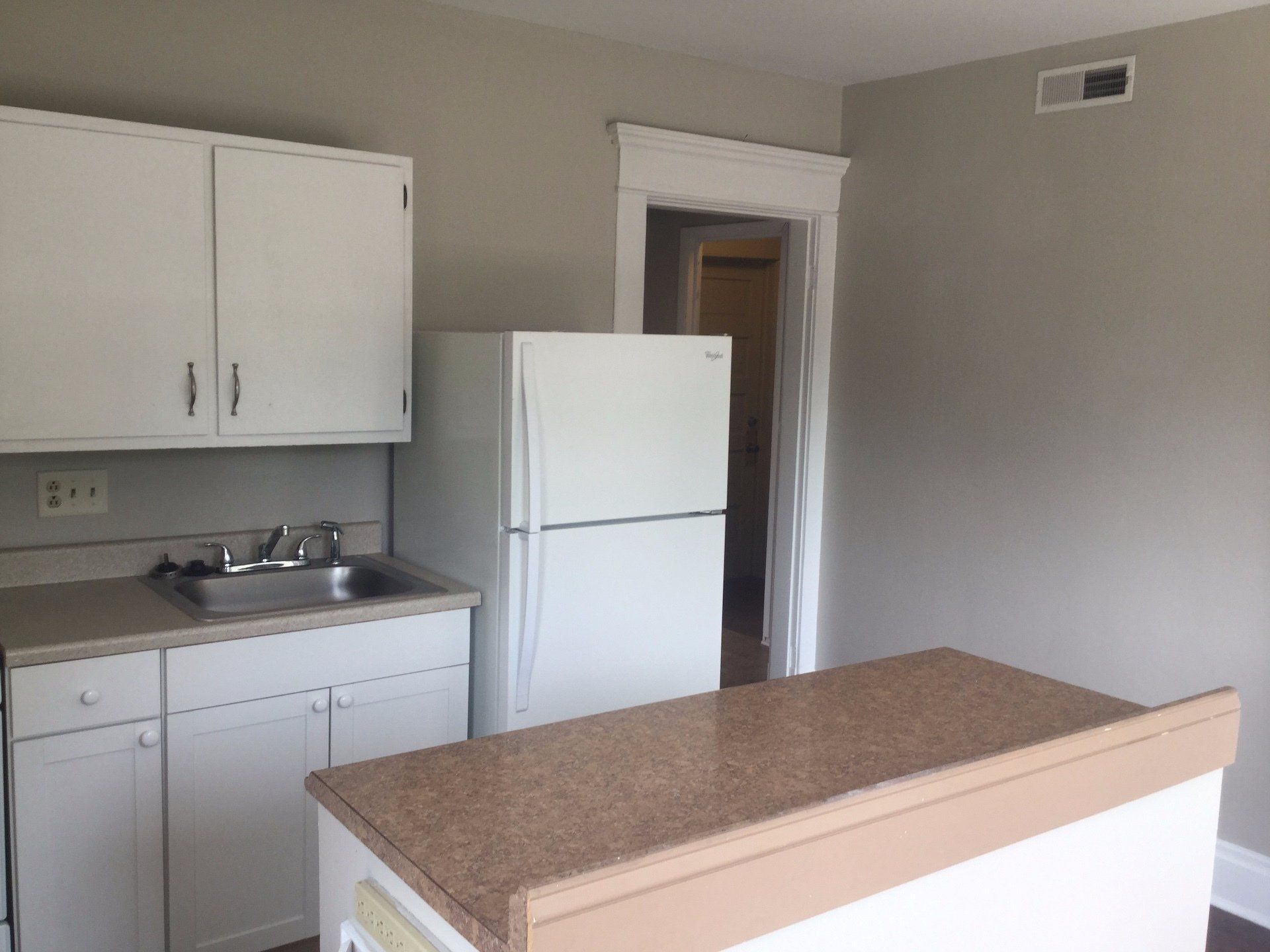 2303 N. High St. -Kitchen 01