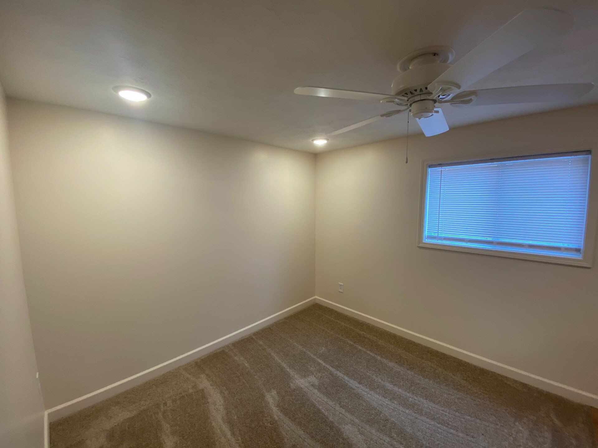 guest room at 65 W. 10th Ave