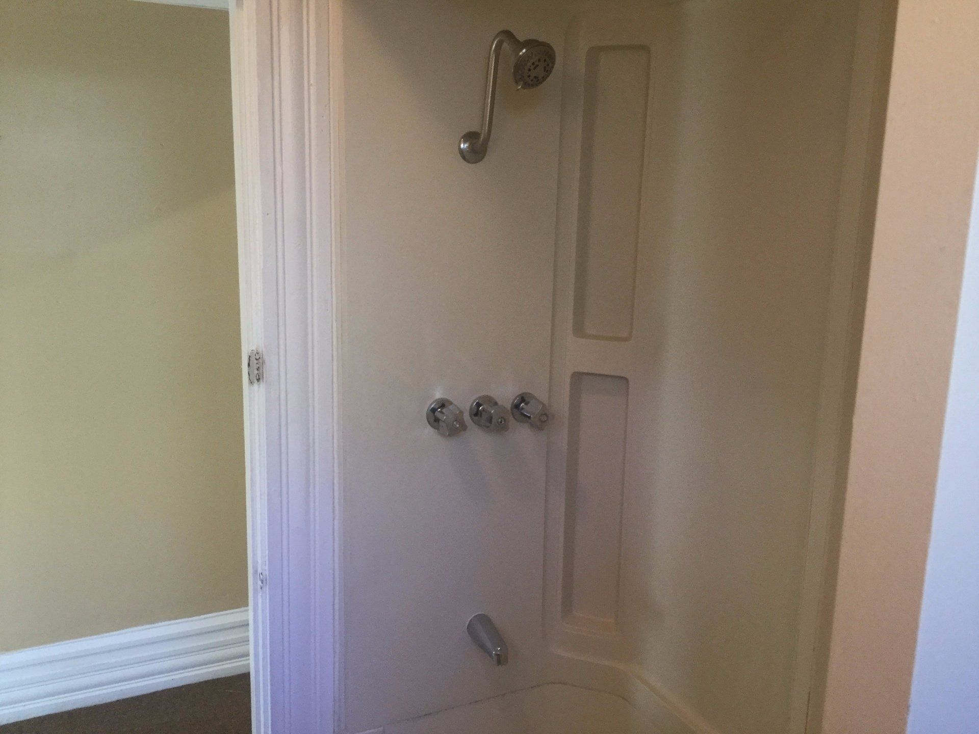 63 W. Northwood Ave 3