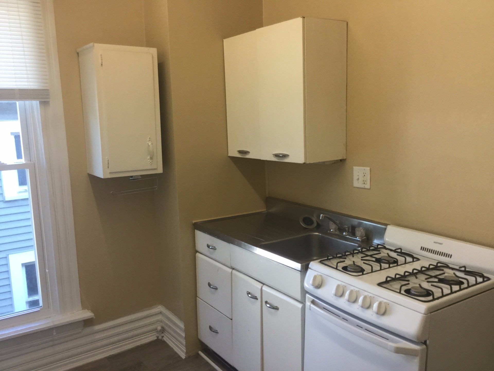 63 W. Northwood Ave 1