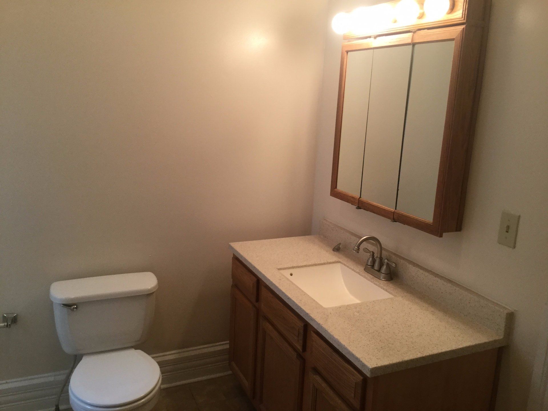 bathroom at 46 W. Northwood Ave