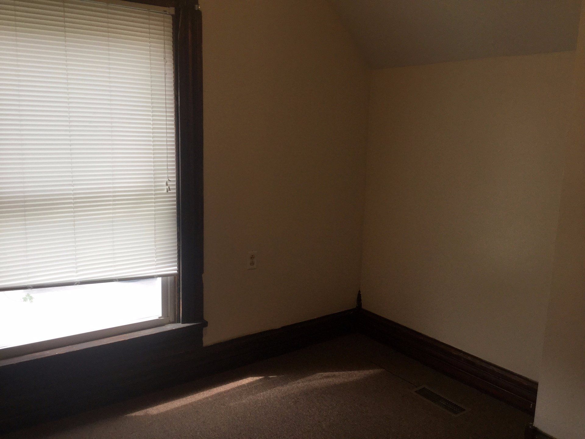 46 W. Northwood Ave bedroom window