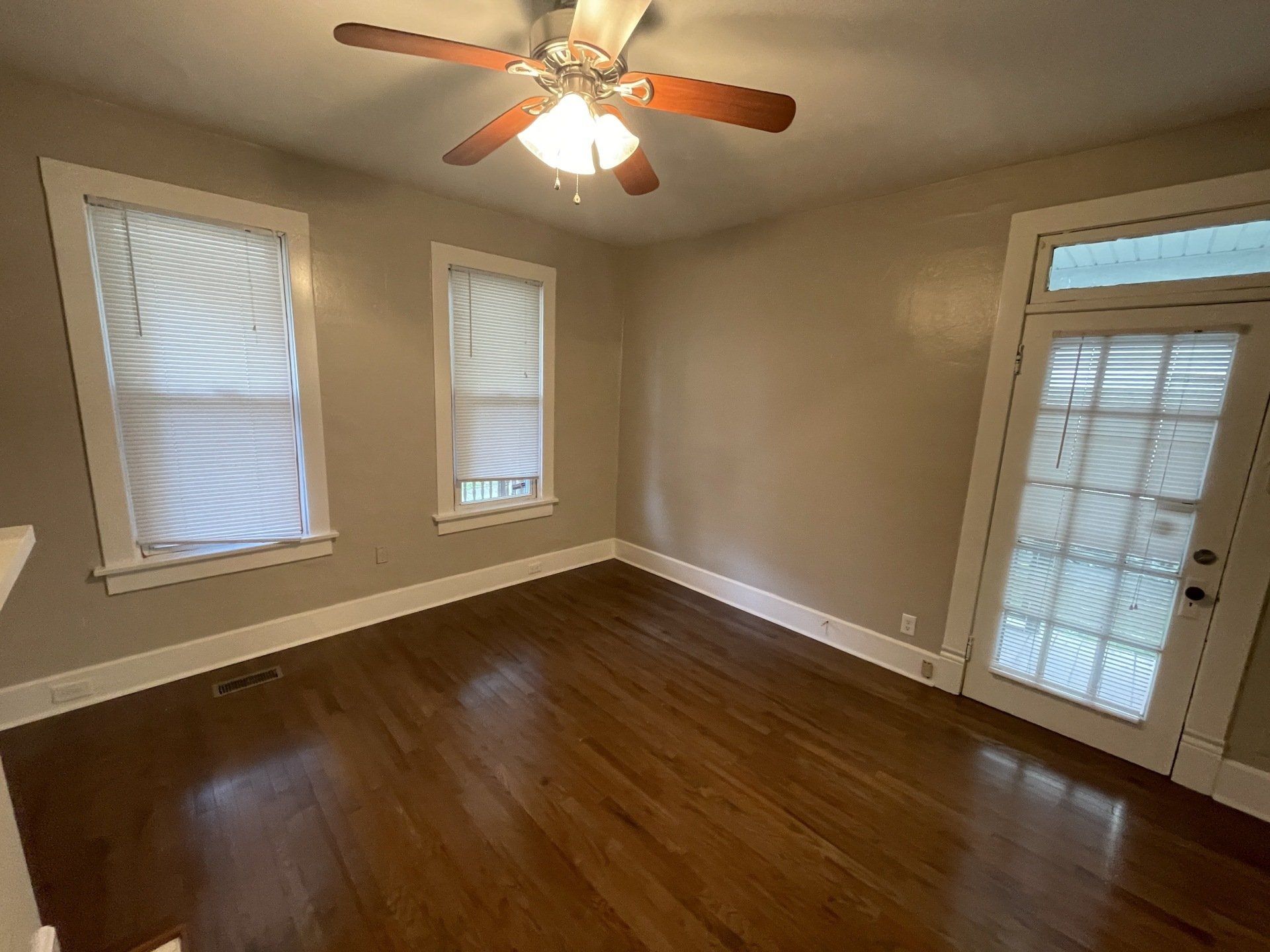 ceiling fan at 39 W. Oakland Ave