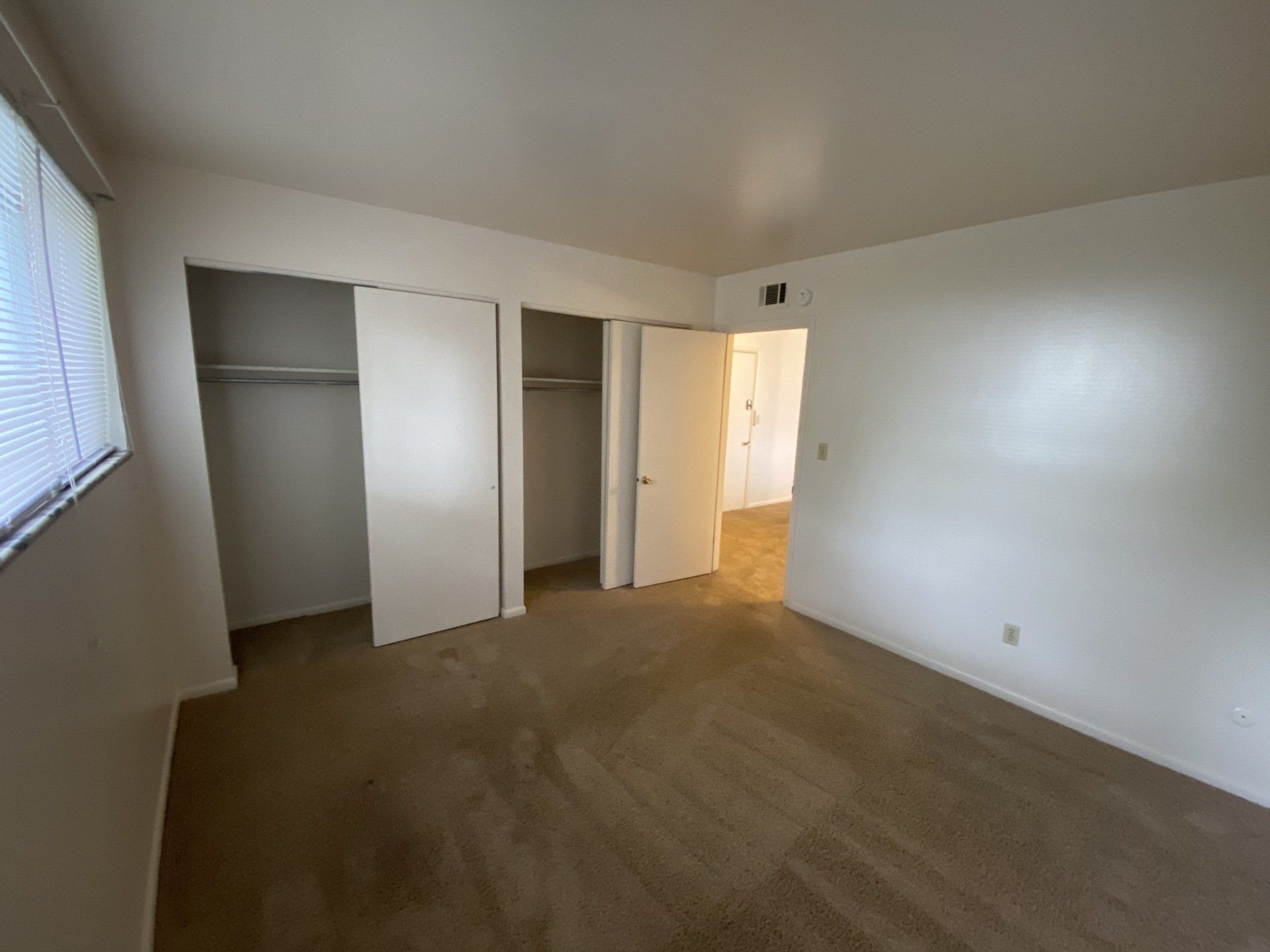 311 E. 16th Ave interior 3