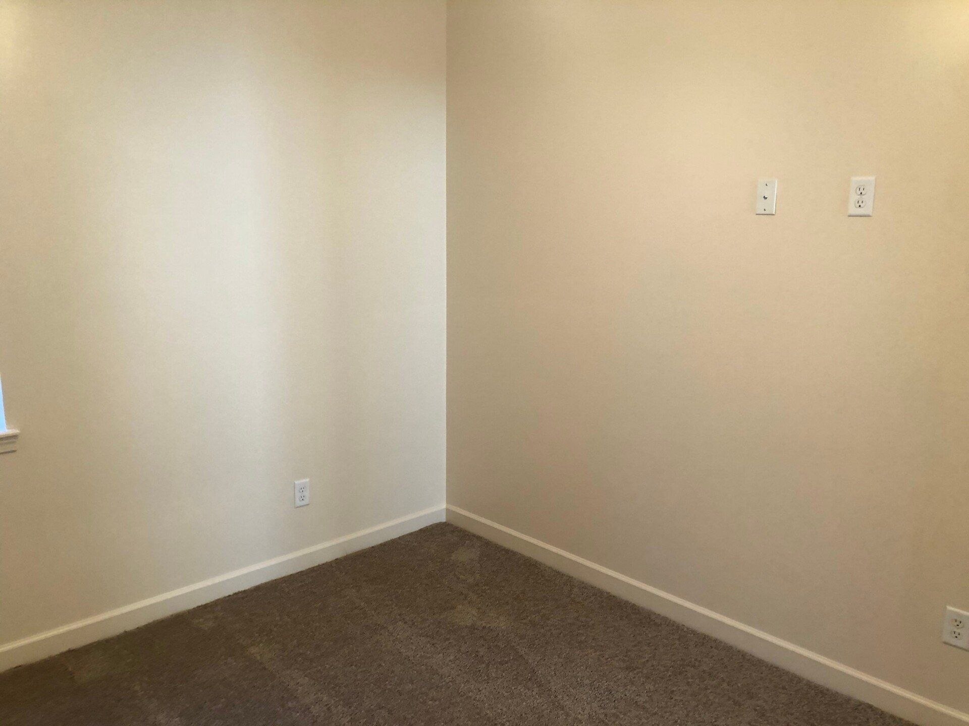 112 E. 14th Ave Apt. A interior