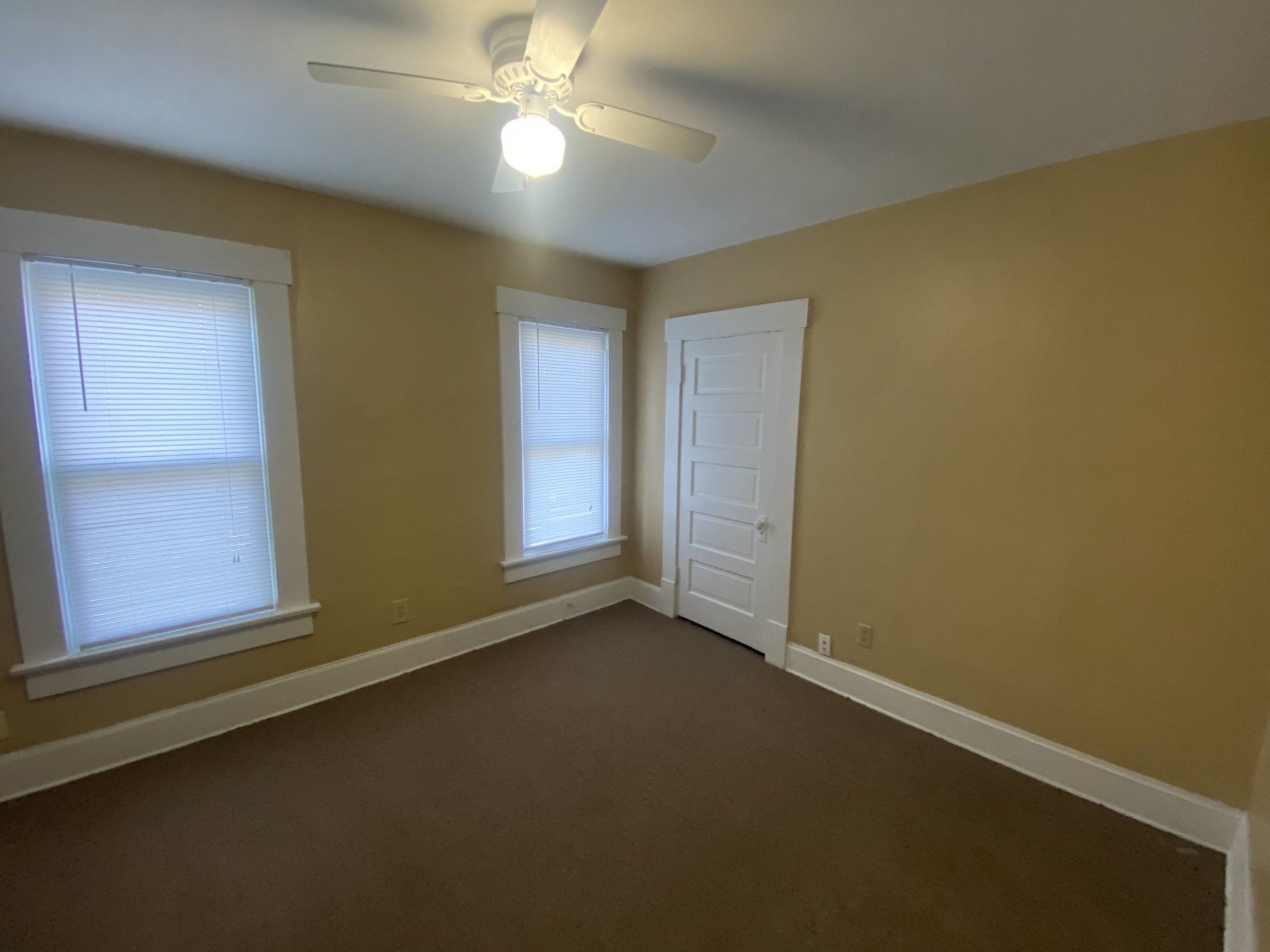 63 1/2 W. Oakland Ave. - Bedroom 12