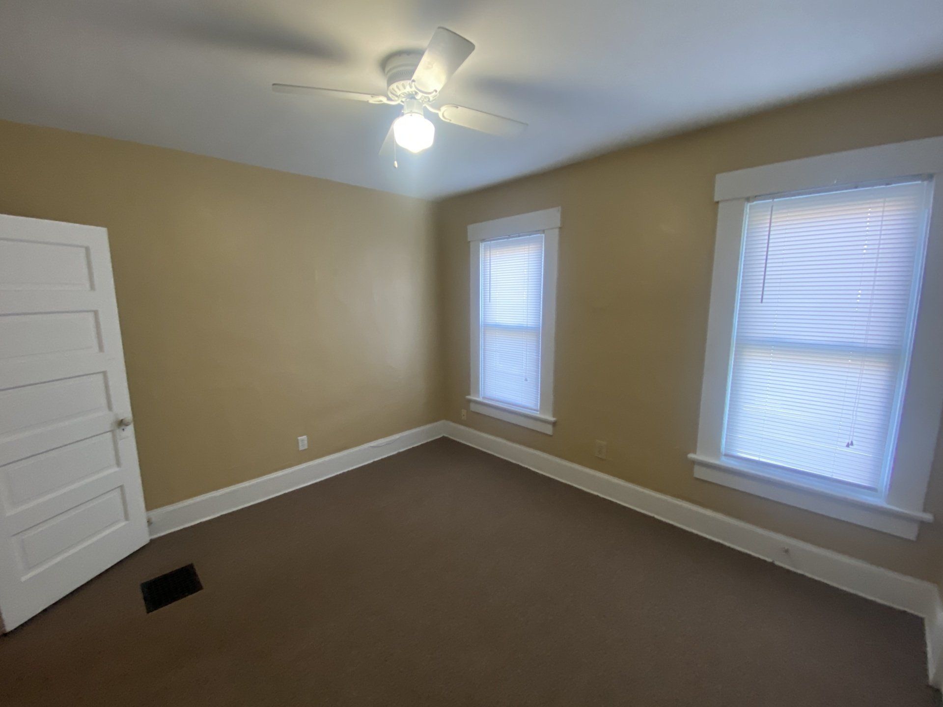 63 1/2 W. Oakland Ave. - Bedroom 11