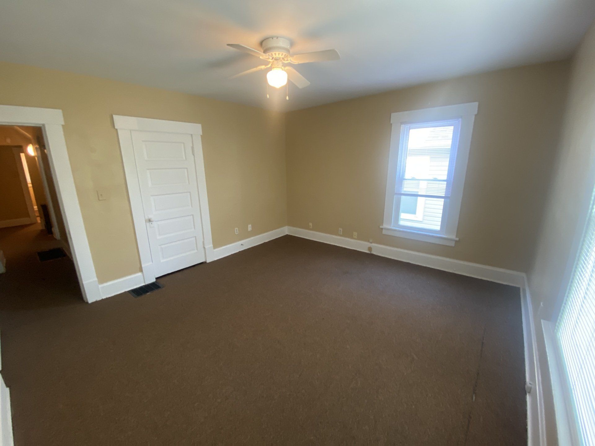 63 1/2 W. Oakland Ave. - Bedroom 07