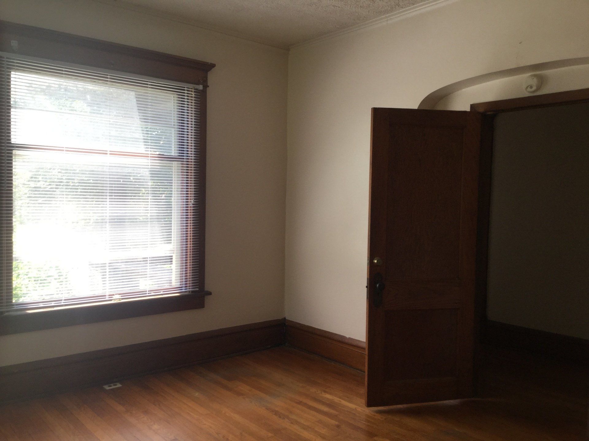 60 E. Lane Ave. Apt. A - Bedroom 03