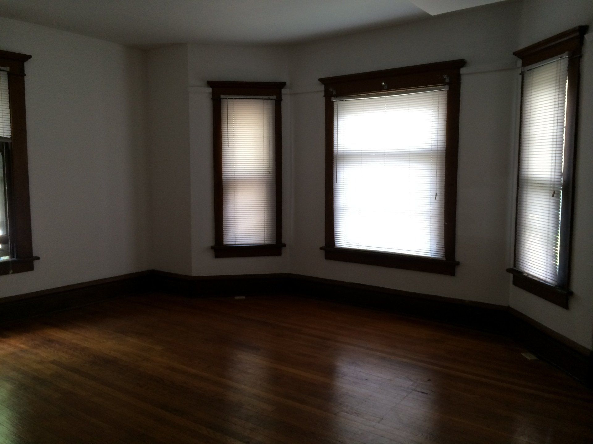 60 E. Lane Ave. Apt. A - Living Room 03