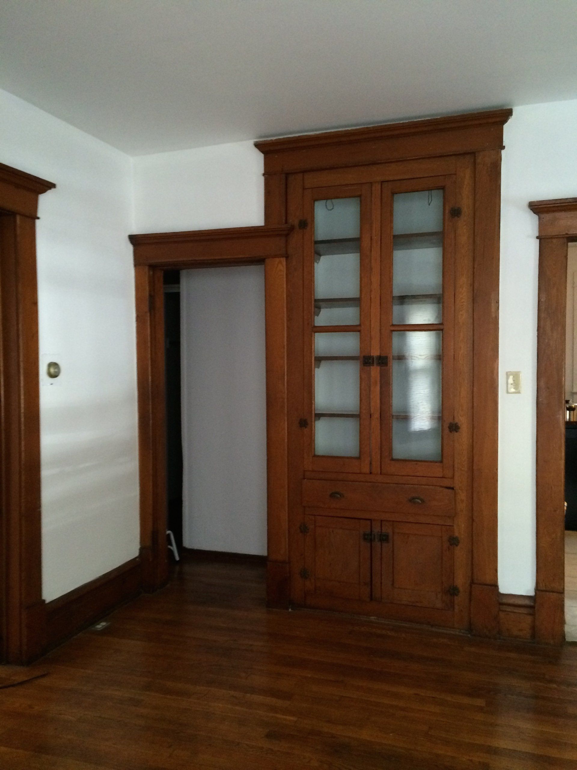 60 E. Lane Ave. Apt. A - Living Room 04