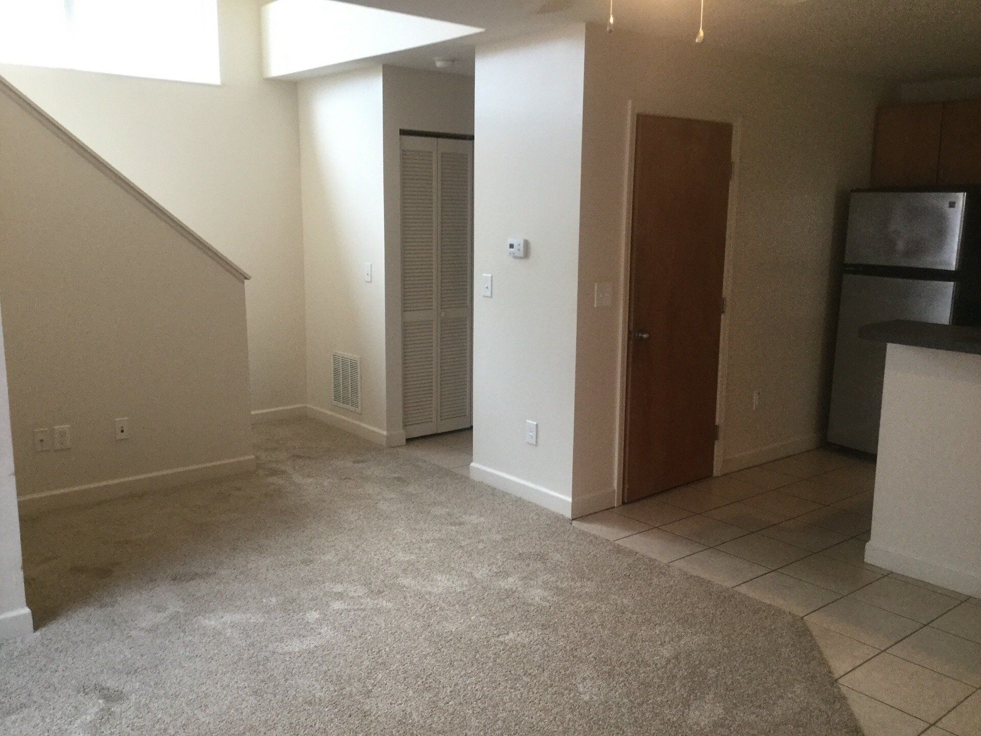 2461-2483 Wall St. - Bedroom 02