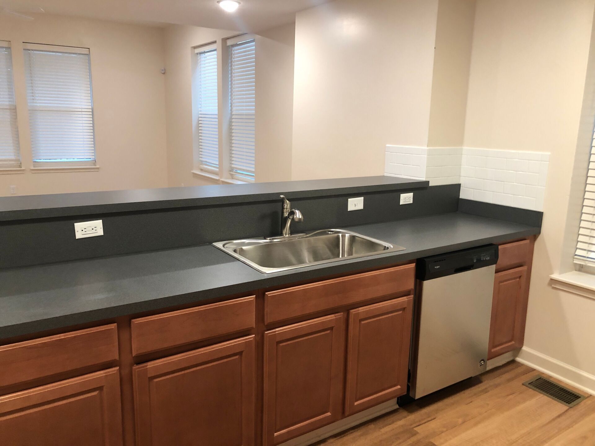 30 E. 13th Ave interior 11