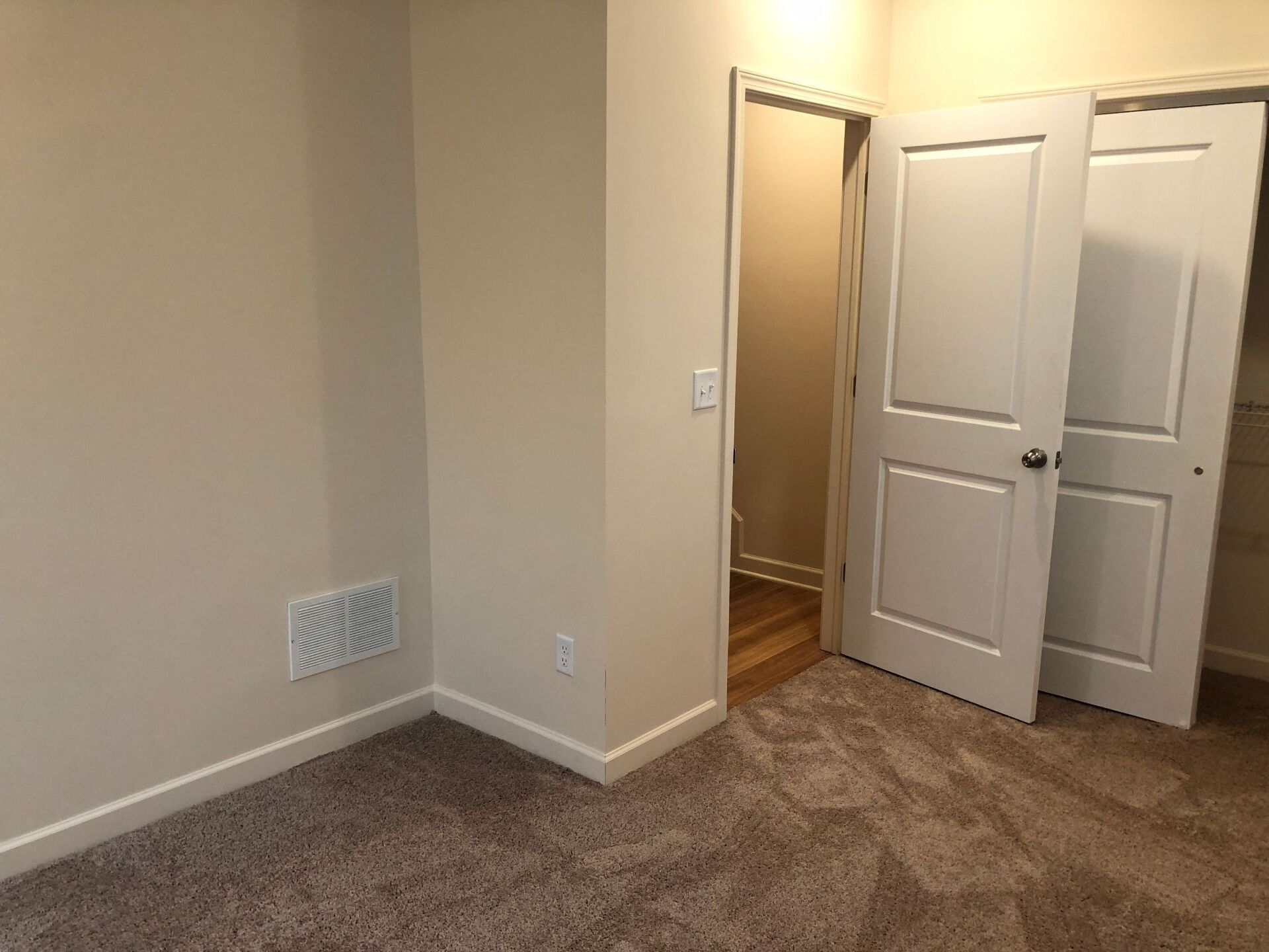 30 E. 13th Ave interior 3