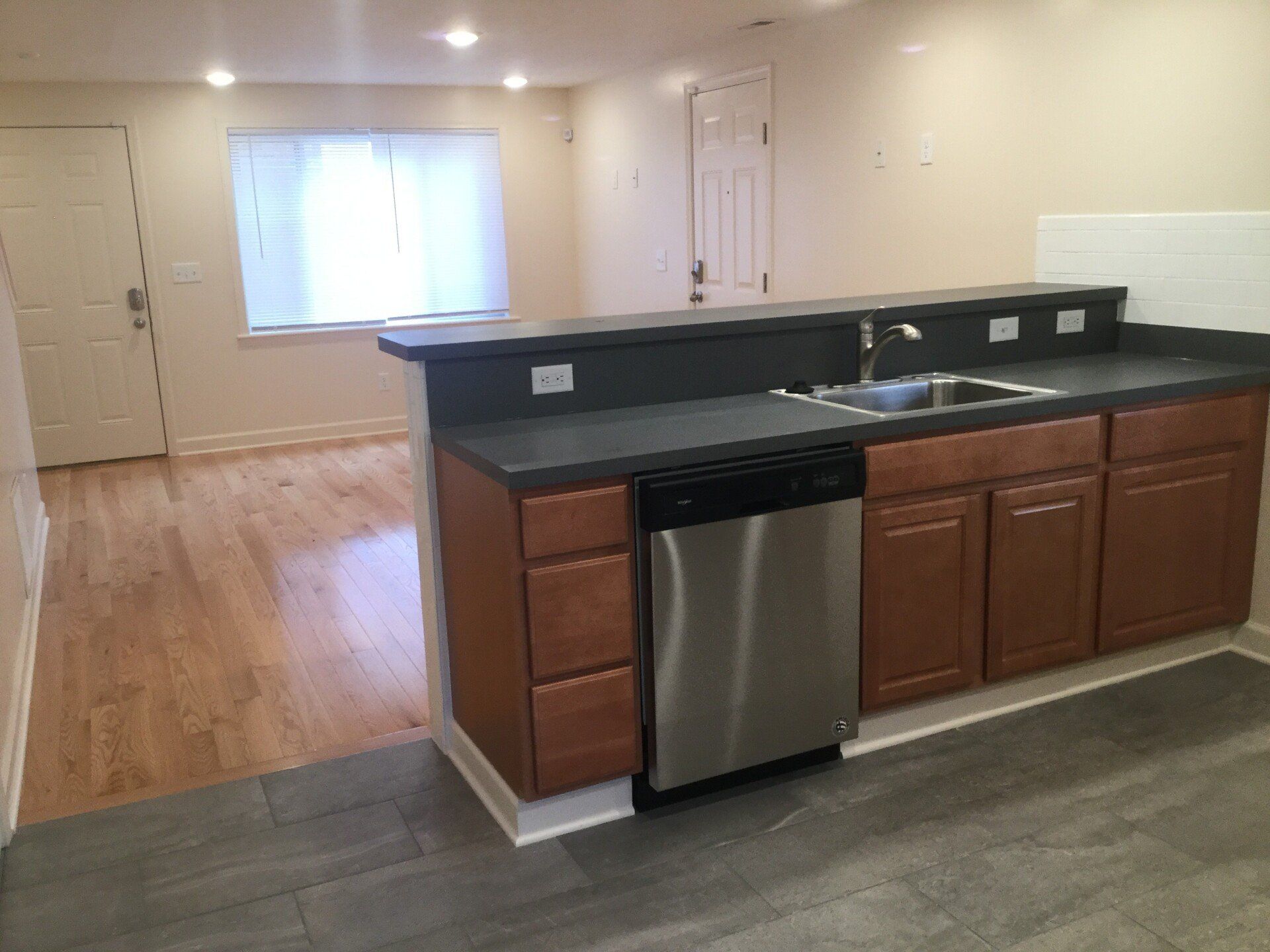 90 W. 9th Ave. Apt. 1 - Kitchen 03