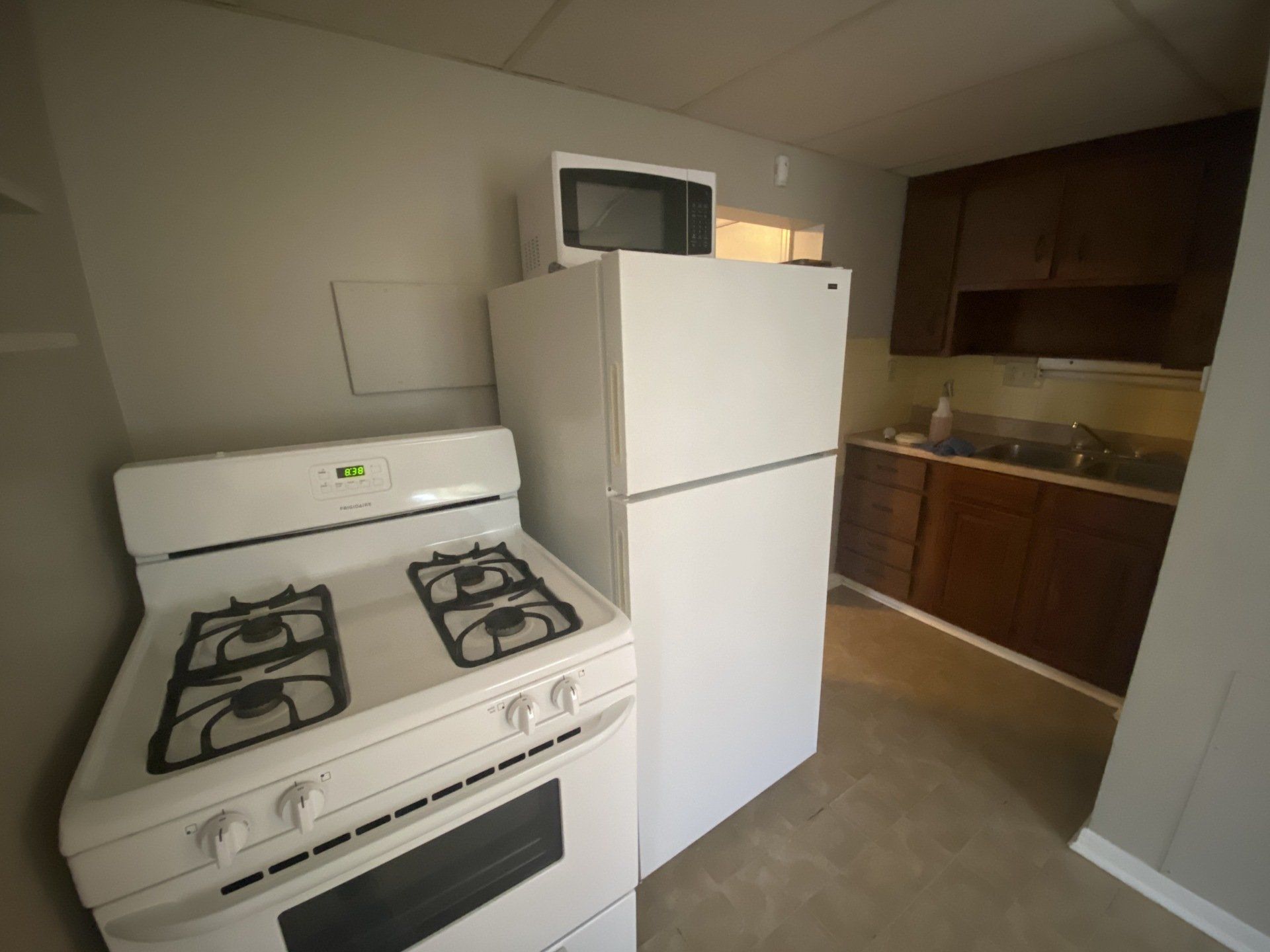 34 W. Northwood Ave. kitchen 1