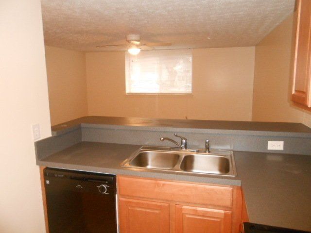 130 W. Maynard -   Kitchen Apt 1C