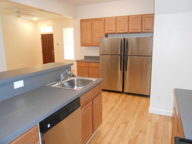 105 E. Lane Ave kitchen