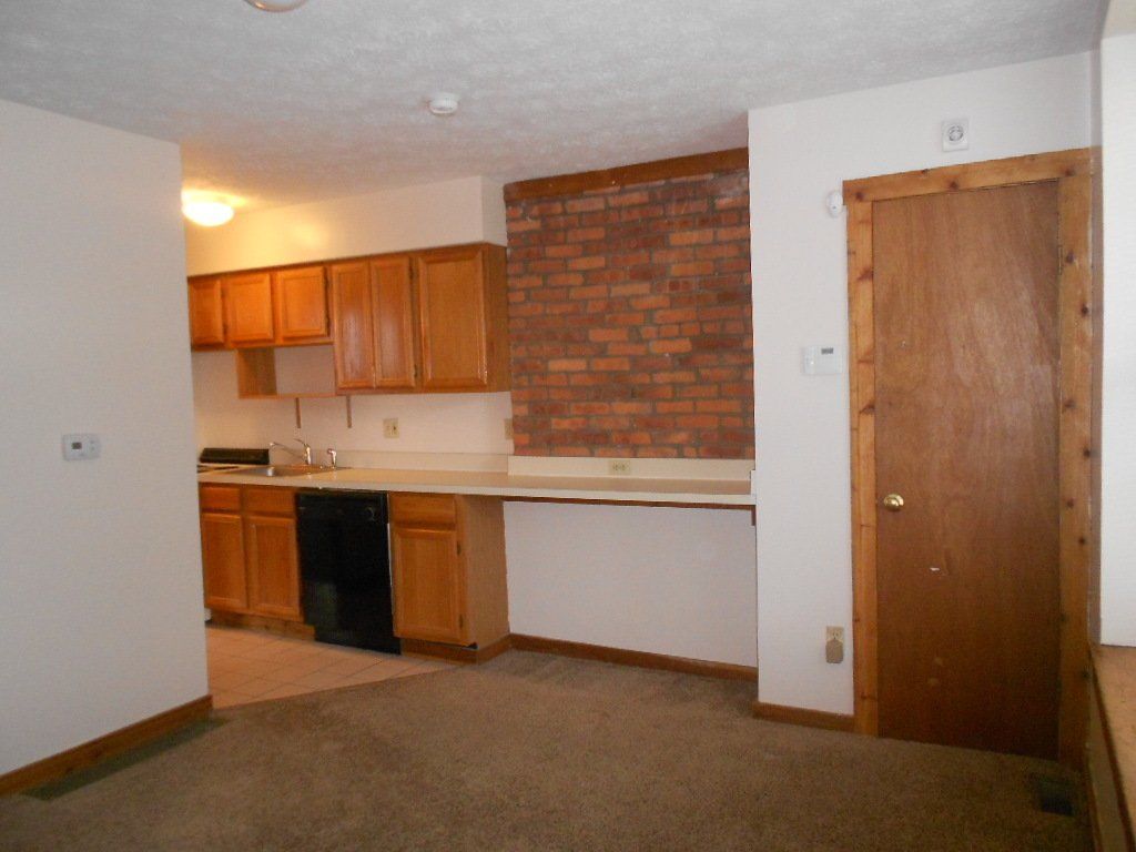 61 Chittenden Ave. Apt. A kitchen 1