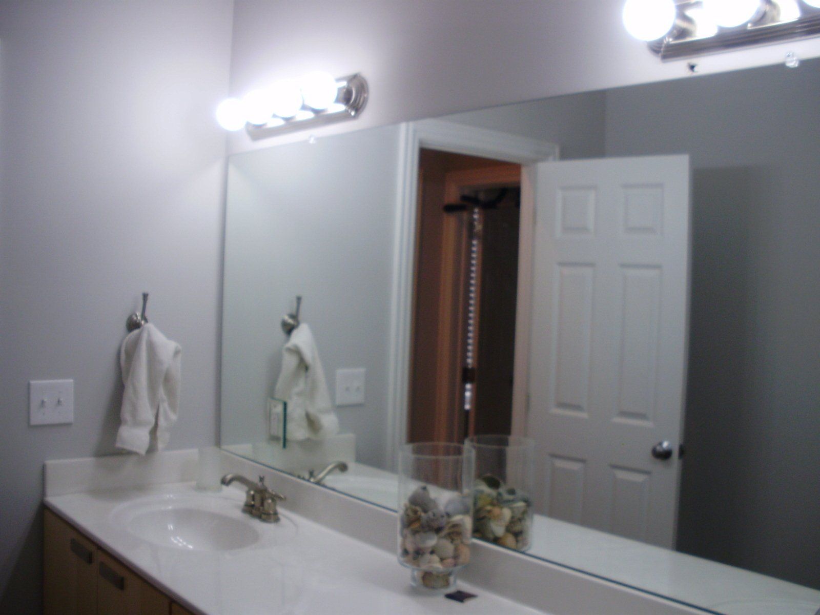 50 Bucks Alley updated bathroom