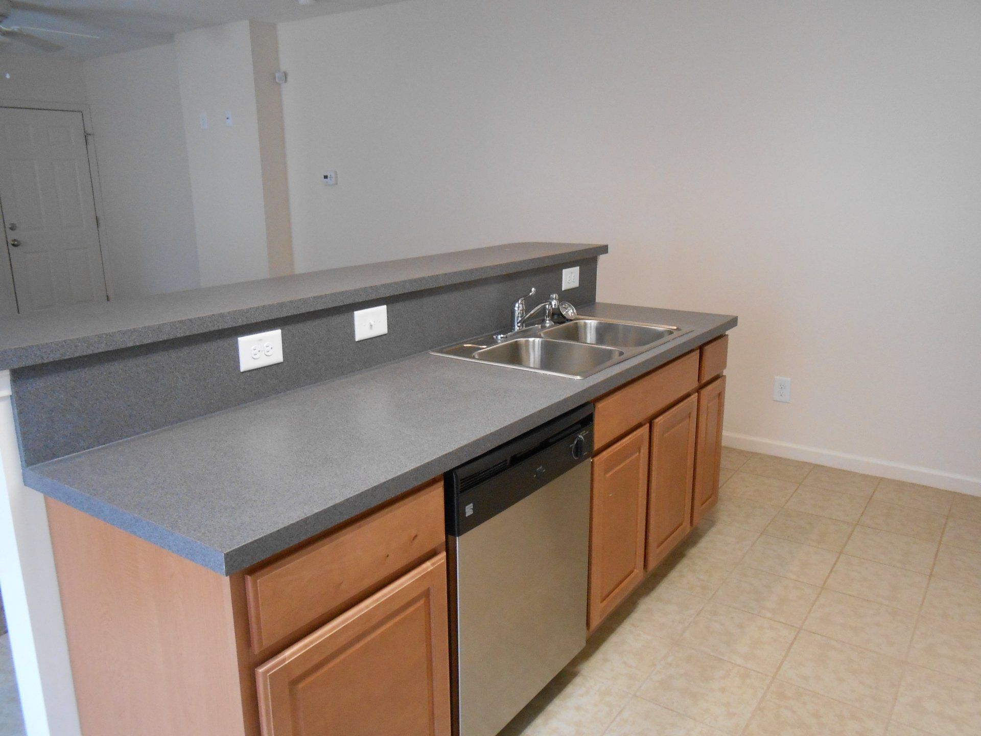 29-31-e-patterson-ave- Kitchen with dish washer