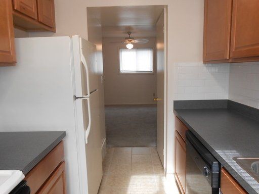 1596 Highland kitchen