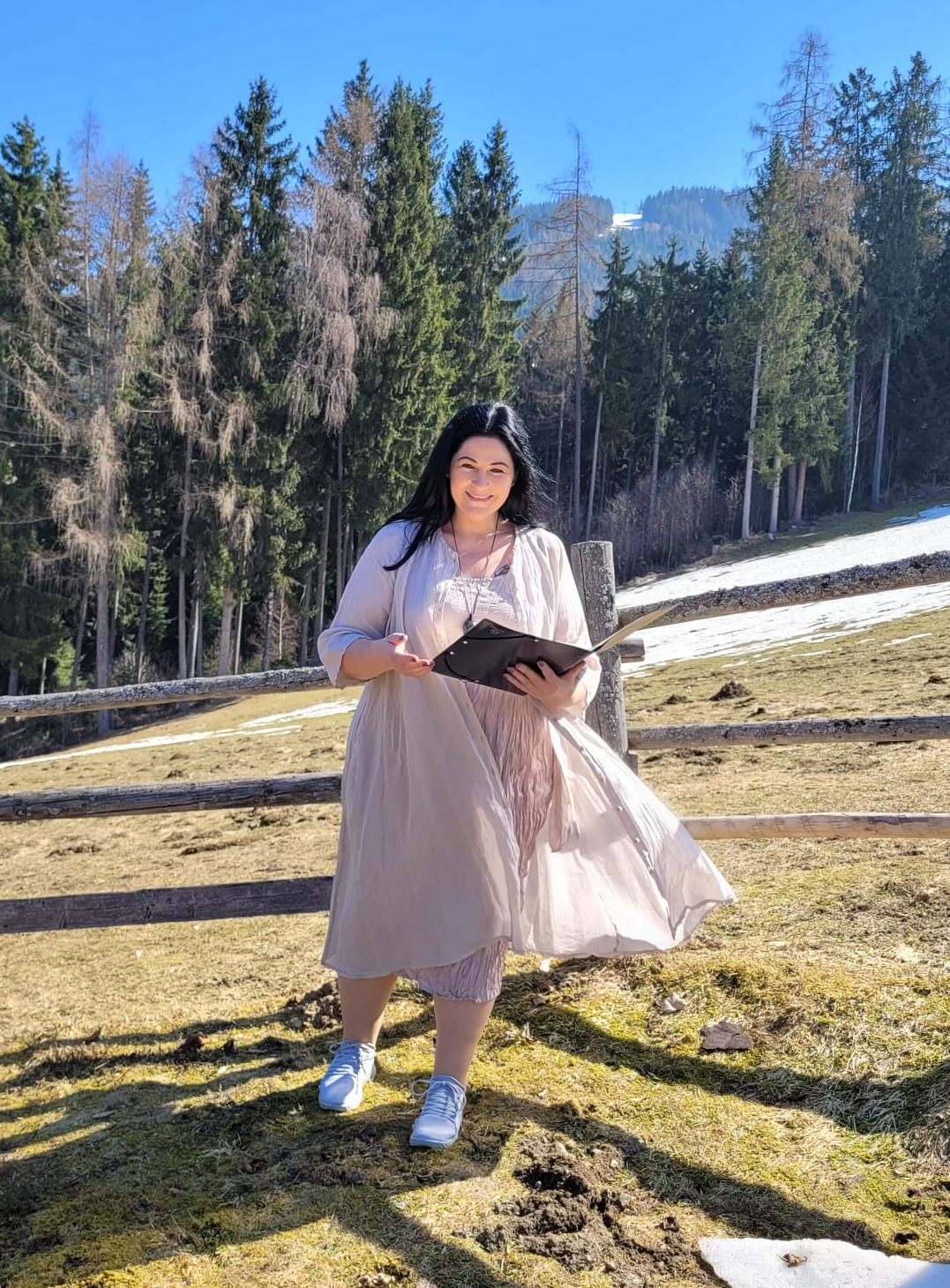 Traurednerin Eveline