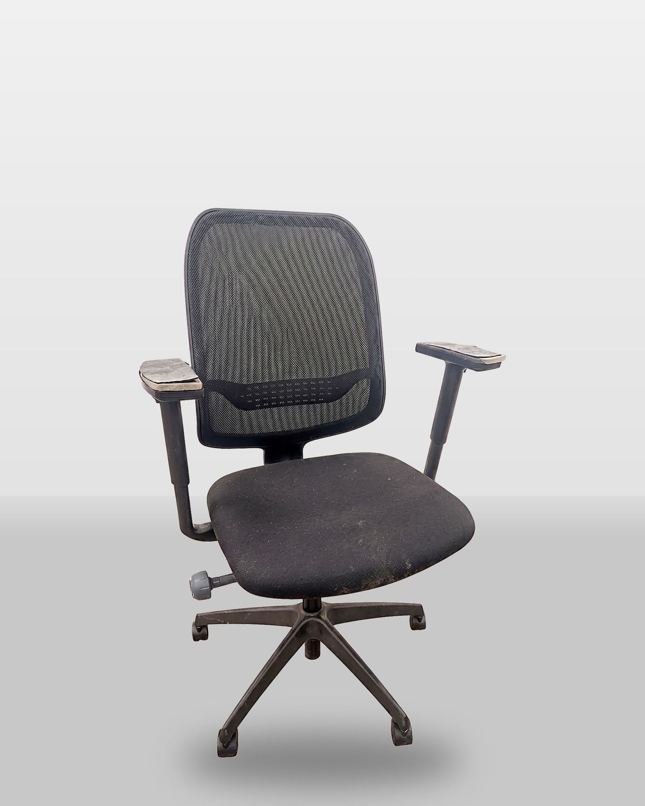 Boss Design Apply as it arrived for refurbishment