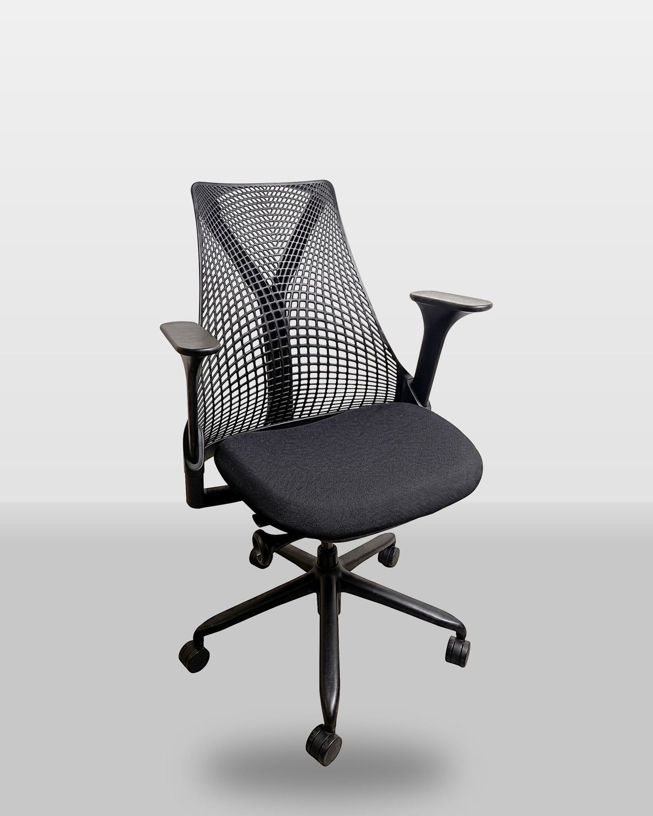 The same Herman Miller Sayl after refurbishment
