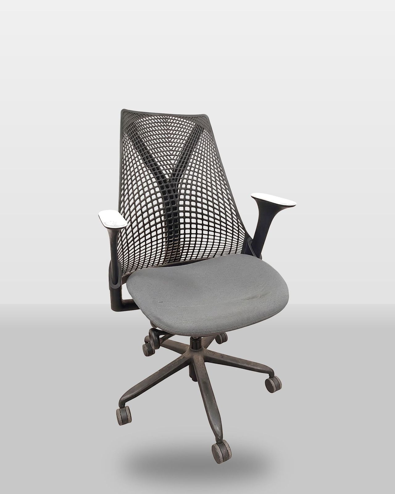 Herman Miller Sayl as it arrived for refurbishment