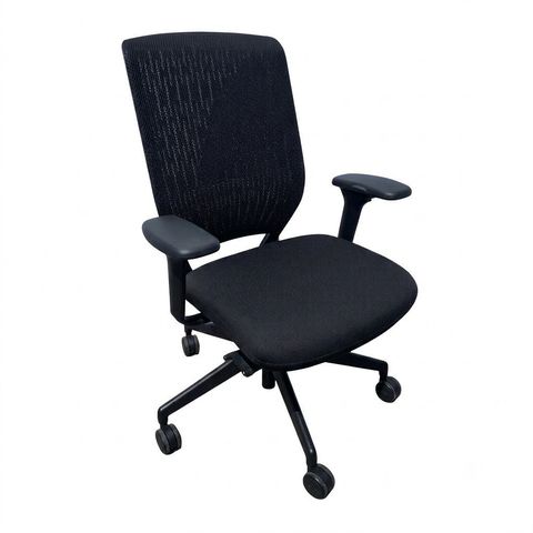 Refurbished Senator Evolve mesh-back operator chair in black