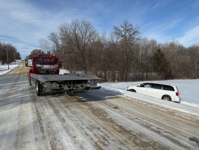 Mareks Towing Flatbed Tow Truck 