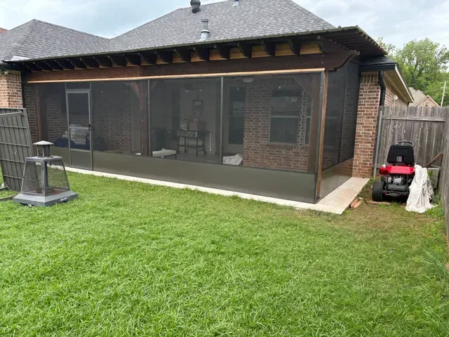 Large Screen Enclosure West Monroe LA Home