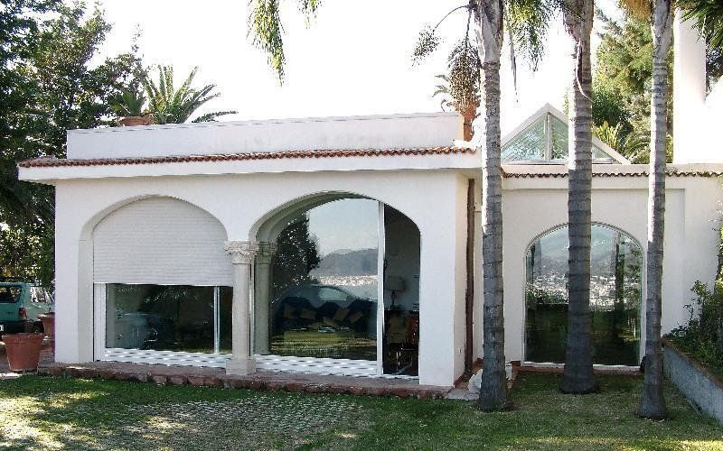 Porte finestre ad arco