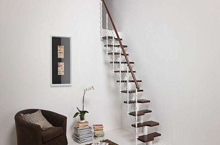 Scala da interni in legno
