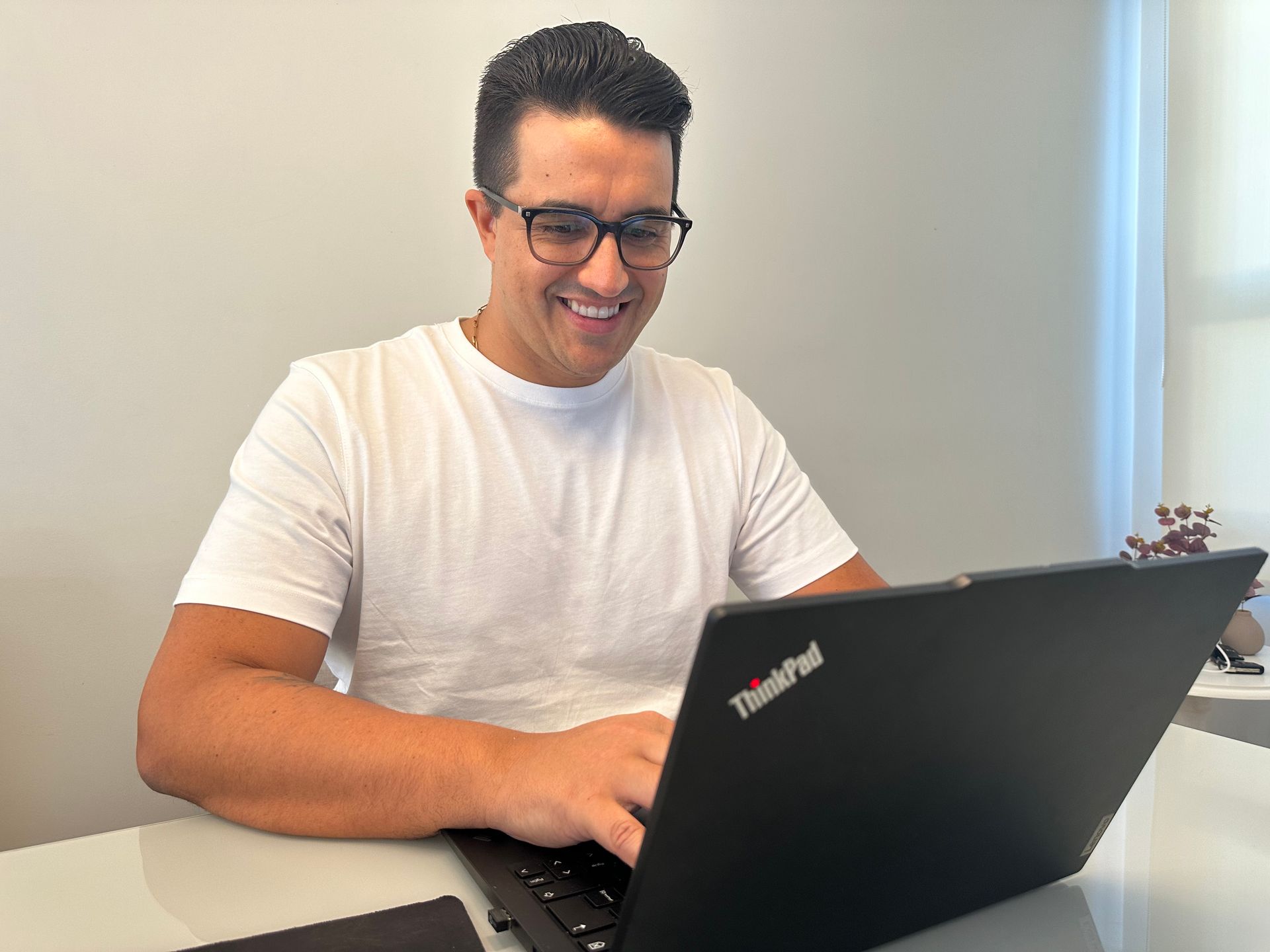 Plantões Médicos por SCP - Arthur Adam, PJ na Medicina, Explica o assunto! Plantões Médicos por SCP - Arthur Adam, PJ na Medicina, Explica o assunto!