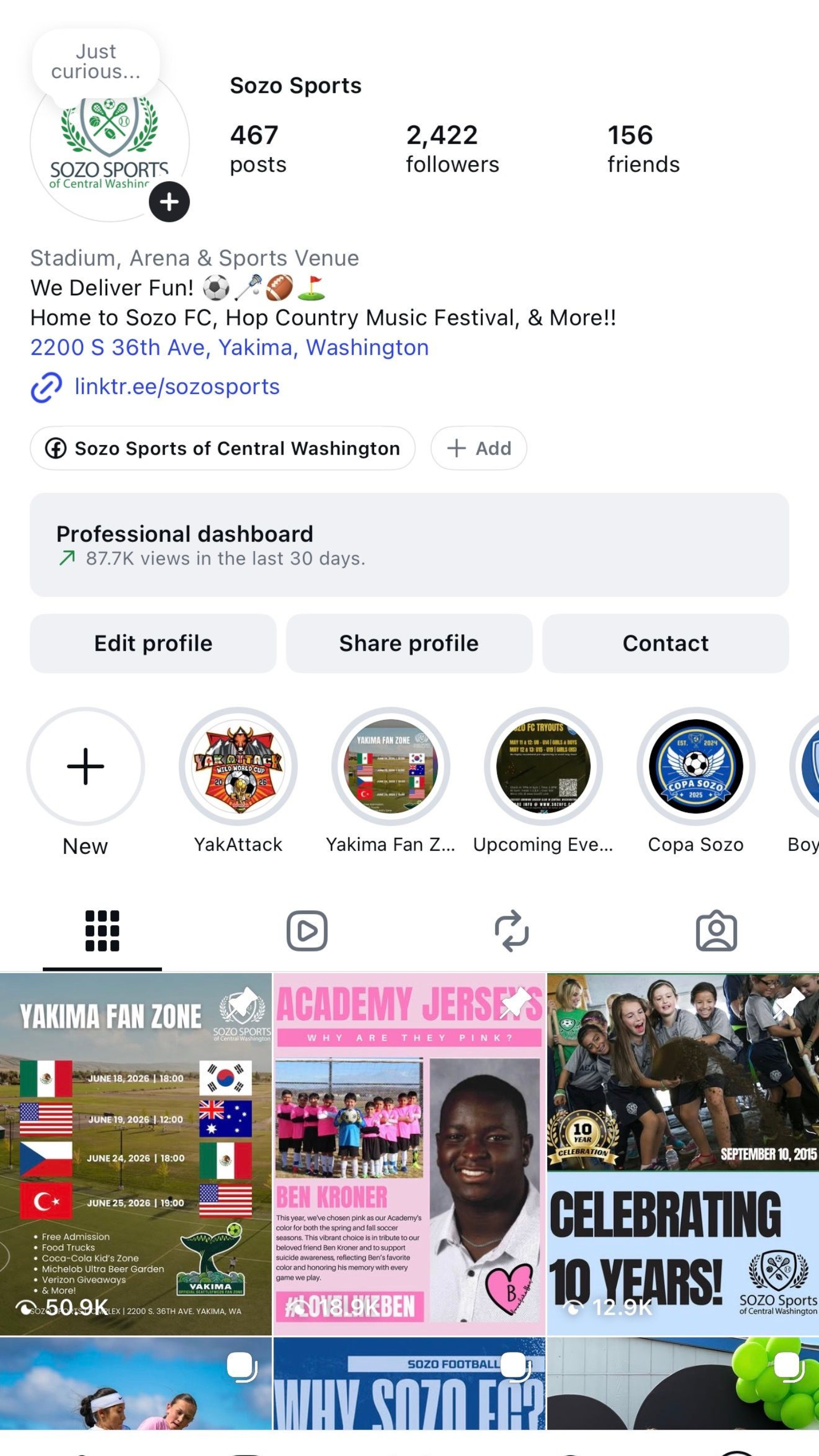 A screenshot of a soccer team 's instagram page.
