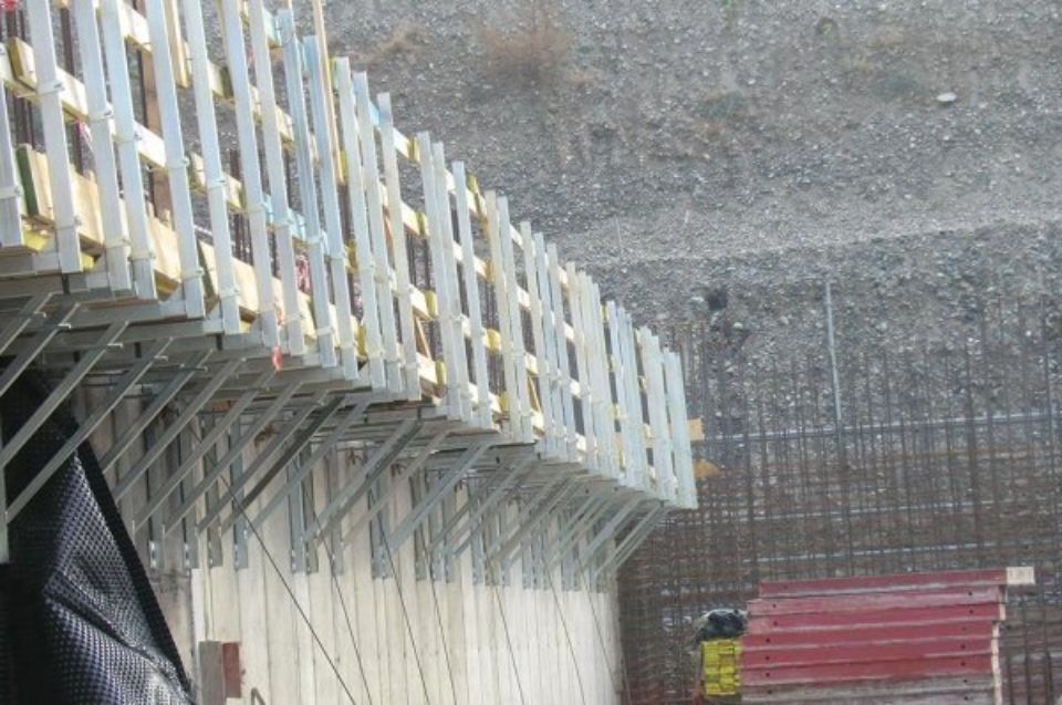 Noleggio ponteggi edilizia