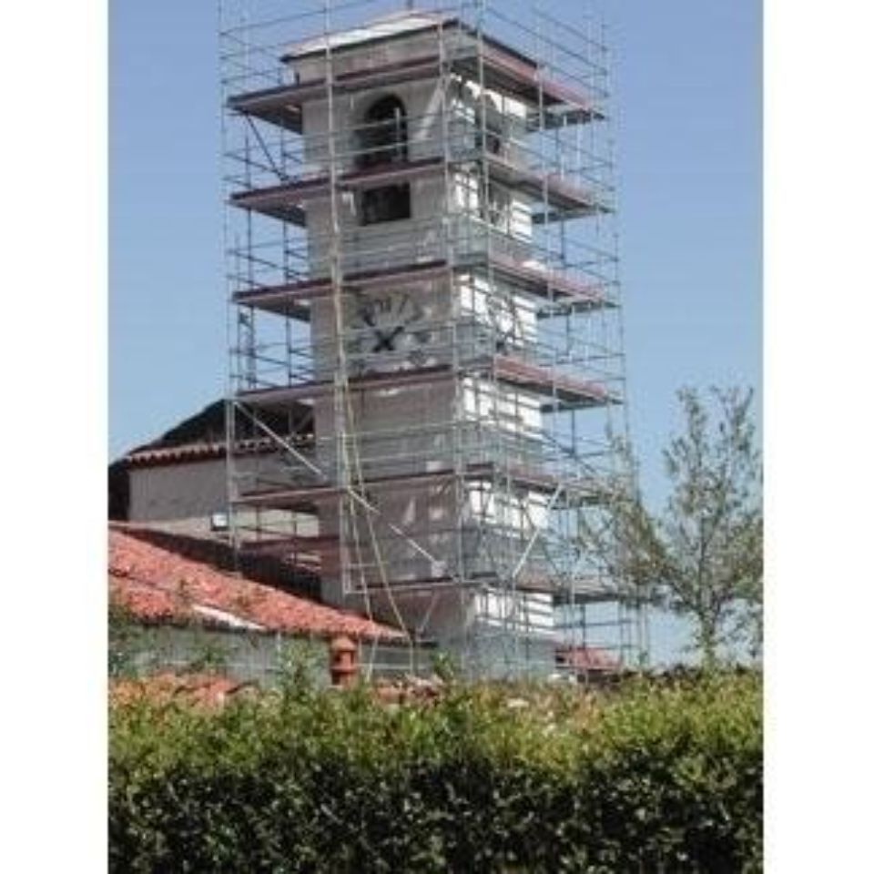 Ponteggio per campanile
