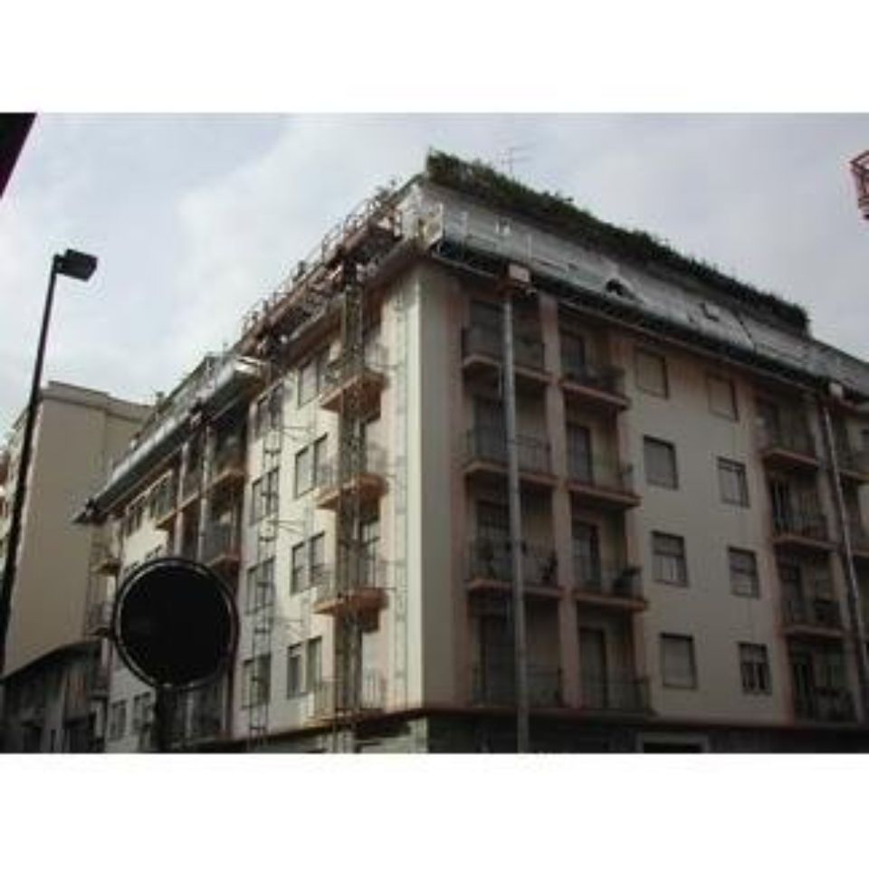 Installazione ponteggi